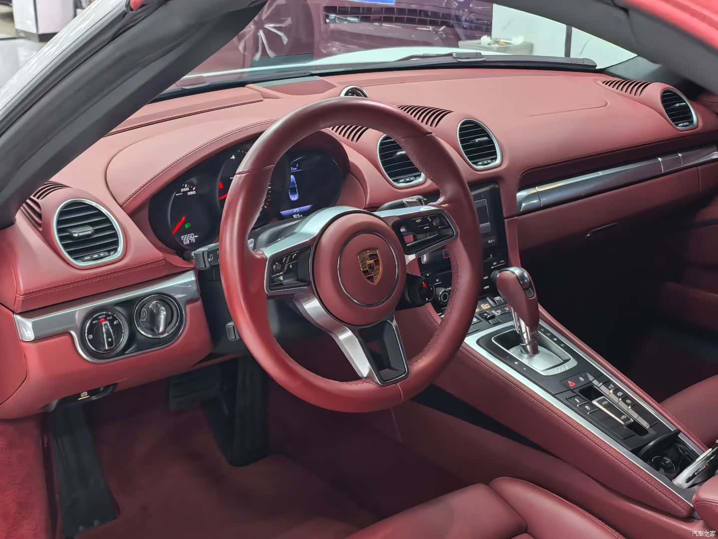 Porsche Boxster, 2022 4