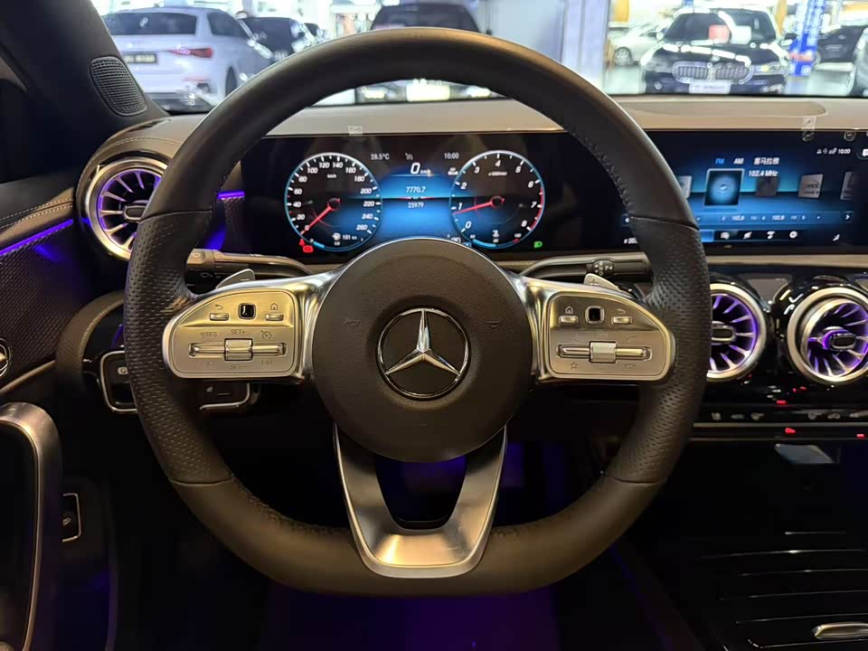 Mercedes-Benz Class A Mercedes-Benz Class A