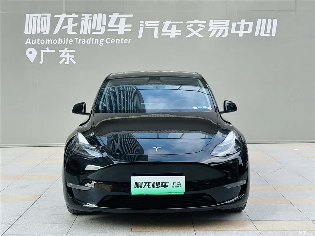 Tesla Model Y, 2024 2