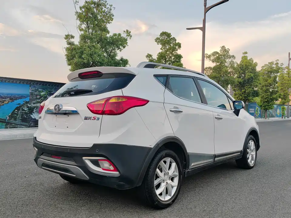 JAC Ruifeng S3
