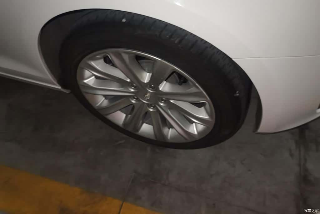 Cadillac ATS-L, 2019 6