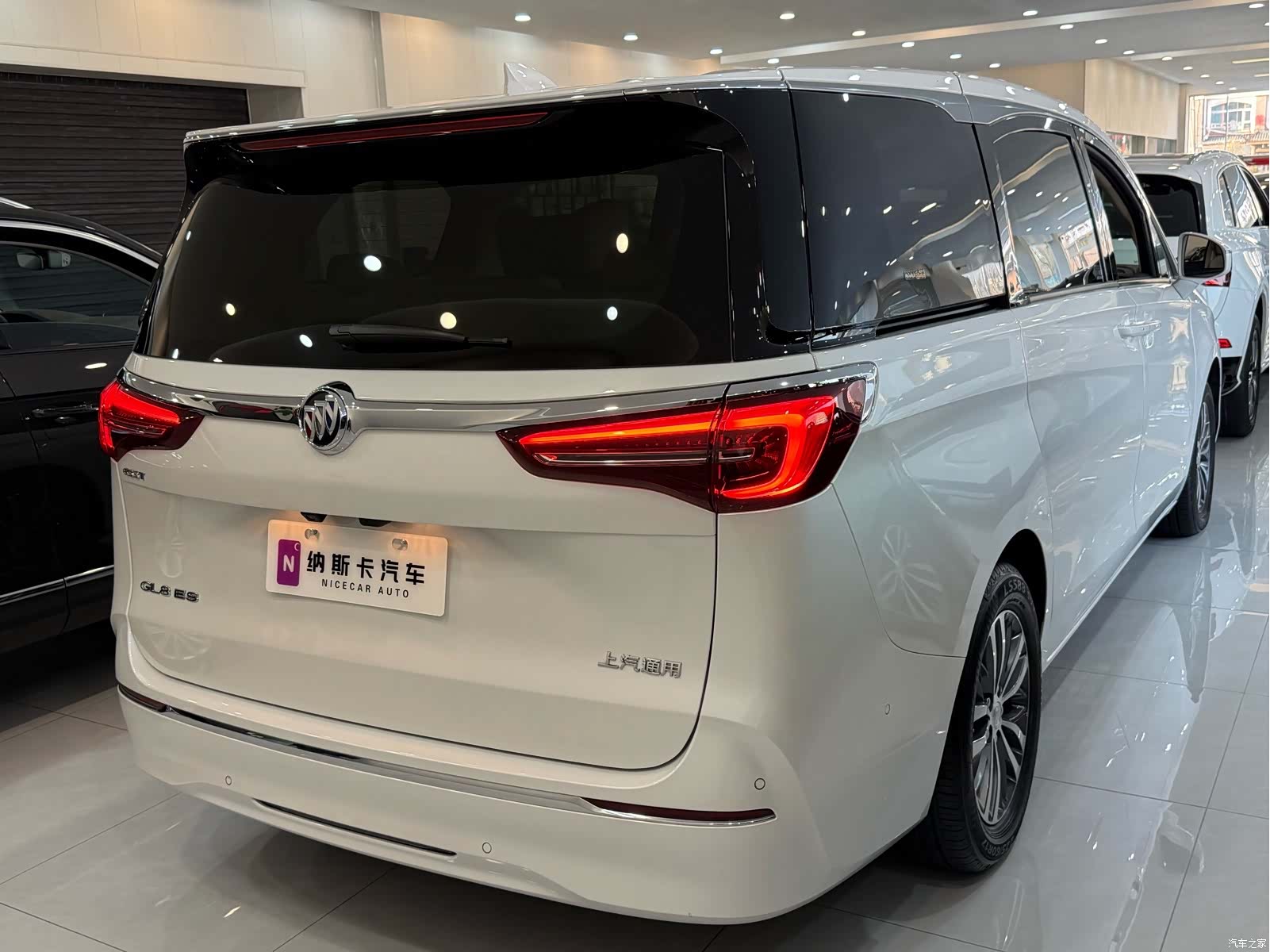 Buick GL8, 2022 9