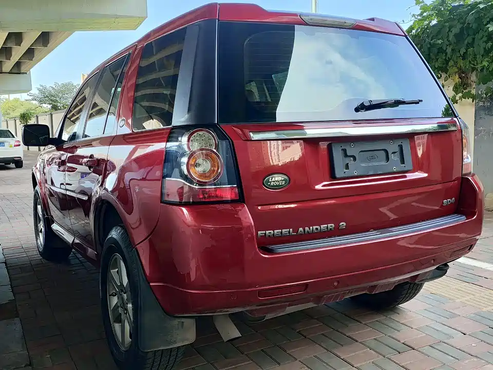 Land Rover Freelander 2