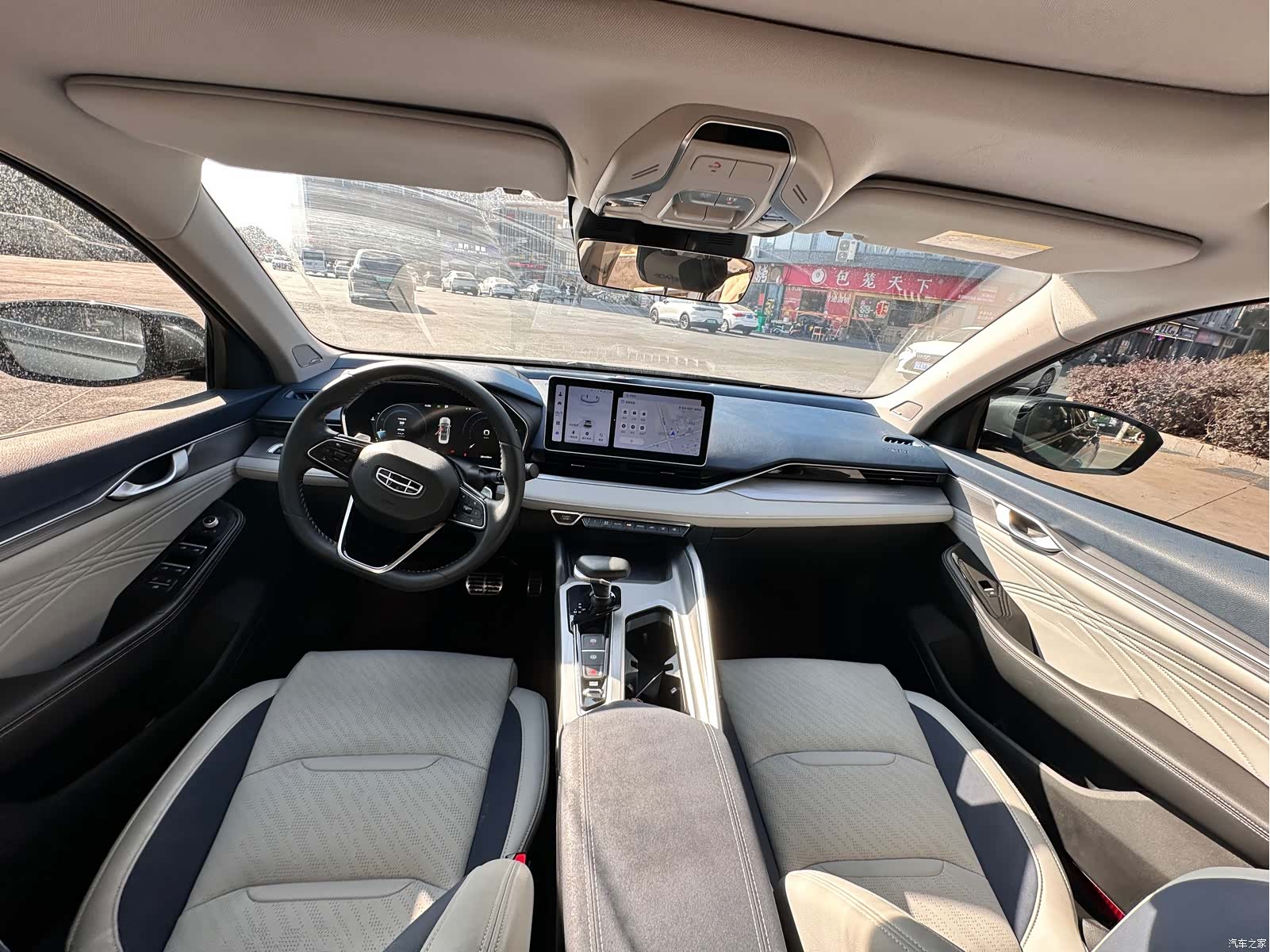 Geely Preface, 2022 6