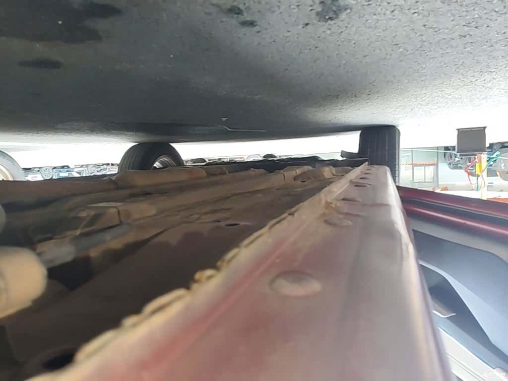Wuling 310W, 2018 22