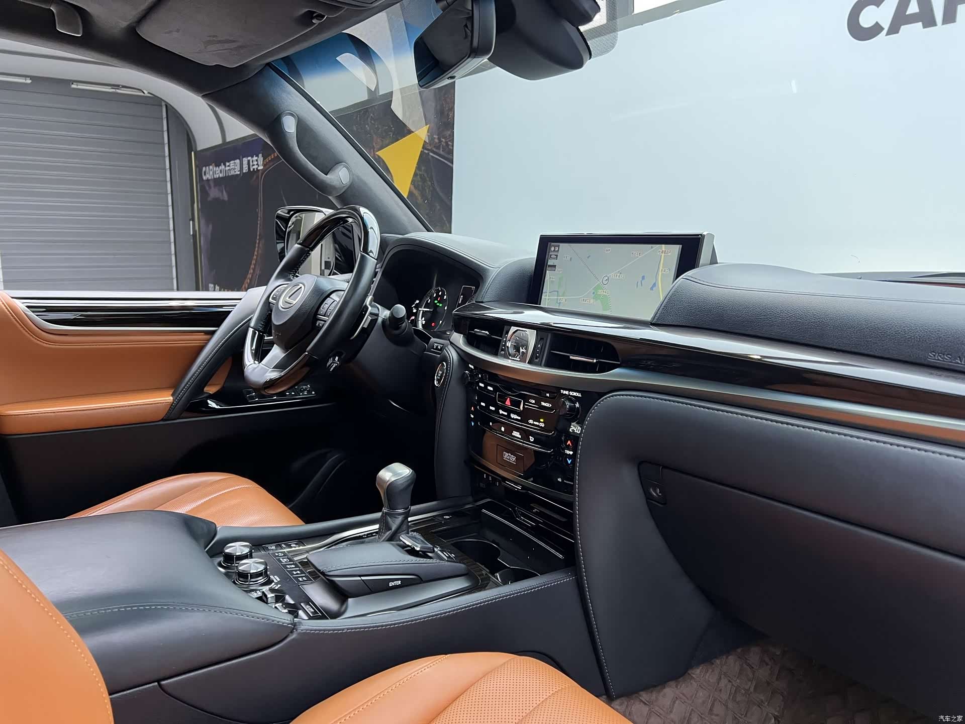 Lexus LX, 2016 7