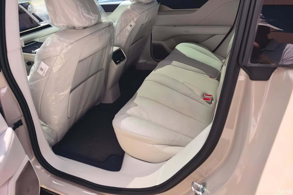 Buick L7, 2026 11