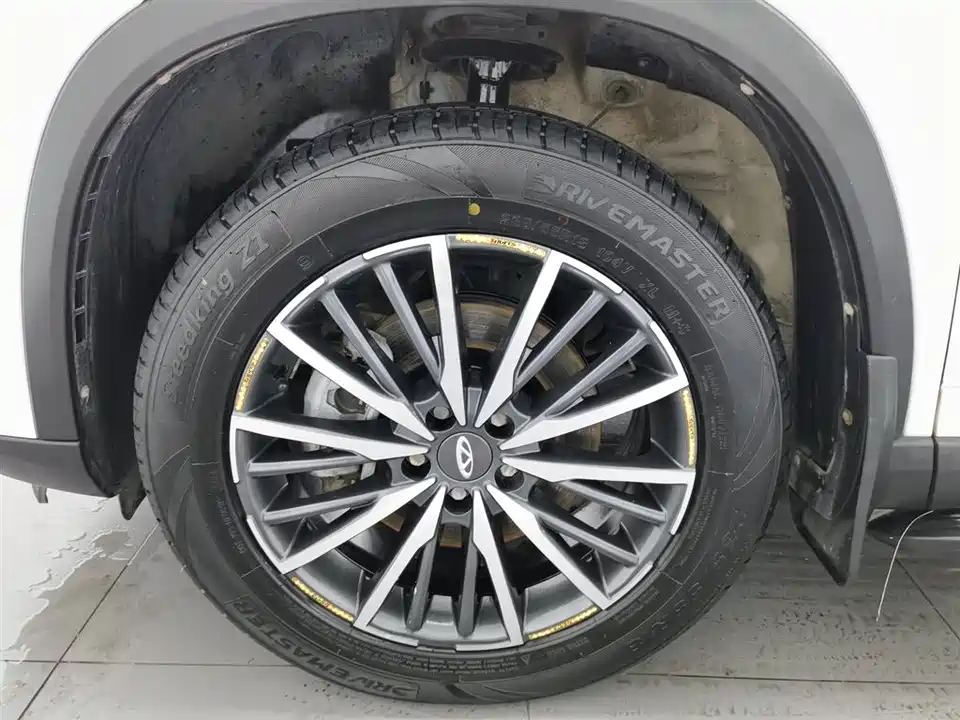 Chery Tiggo 8 PLUS Kunpeng e+