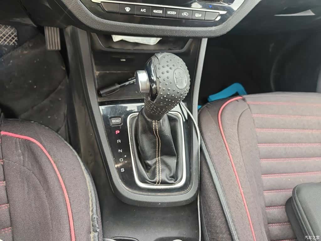 Wuling 360, 2019 7