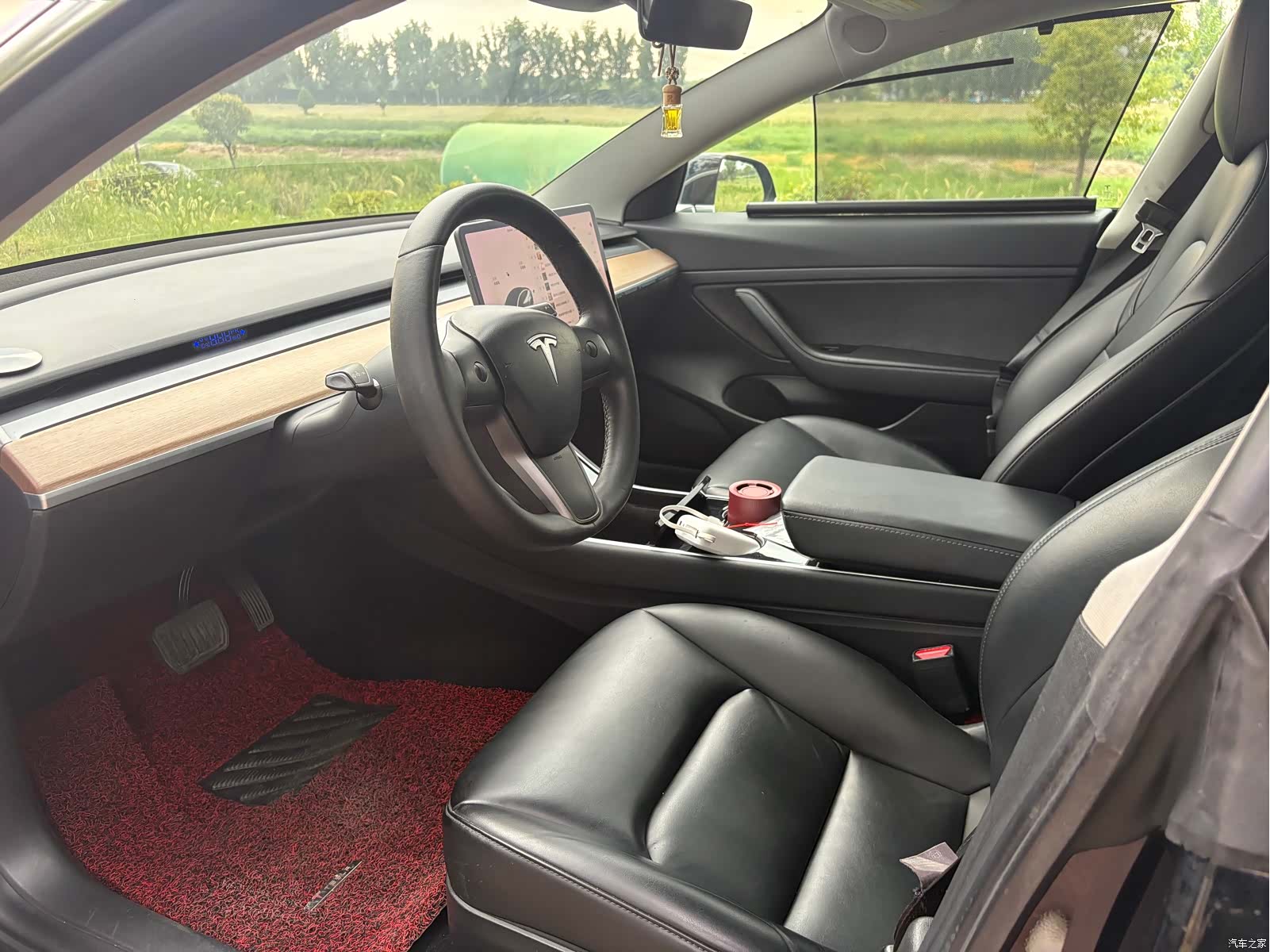 Tesla Model 3, 2020 4