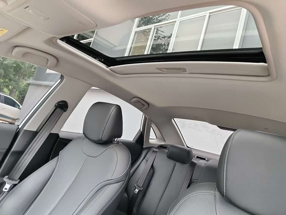 Buick Yinglang Buick Yinglang