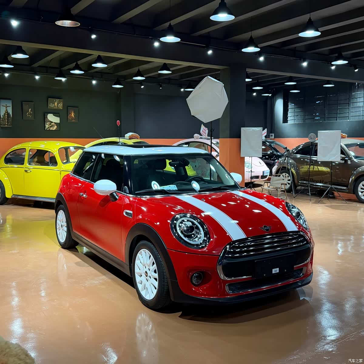 Mini ONE, 2020 3