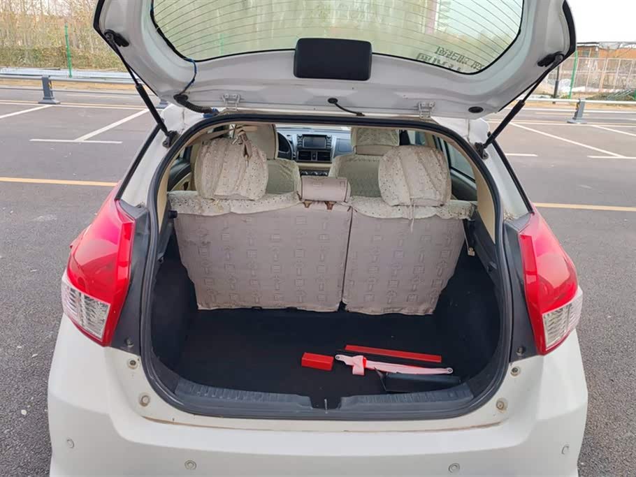 Toyota YARiS L Zhixuan