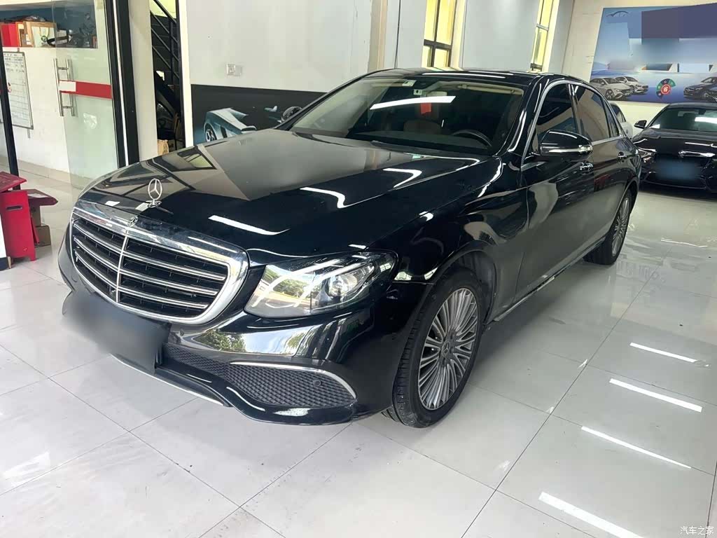 Mercedes-Benz E-Class, 2020 1