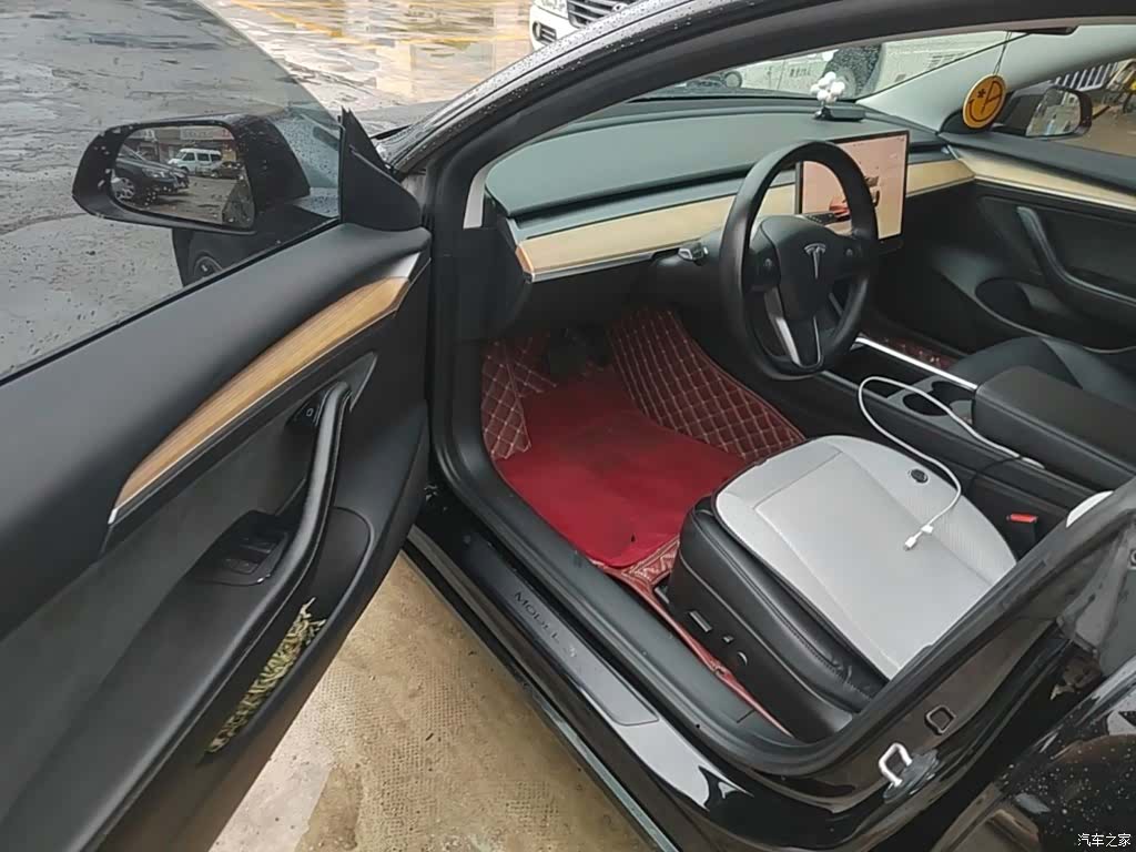 Tesla Model 3, 2022 16