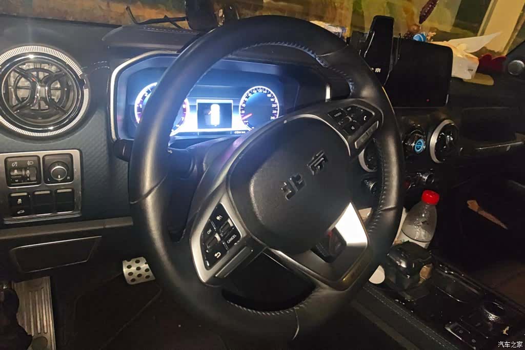 BAIC BJ40, 2024 15