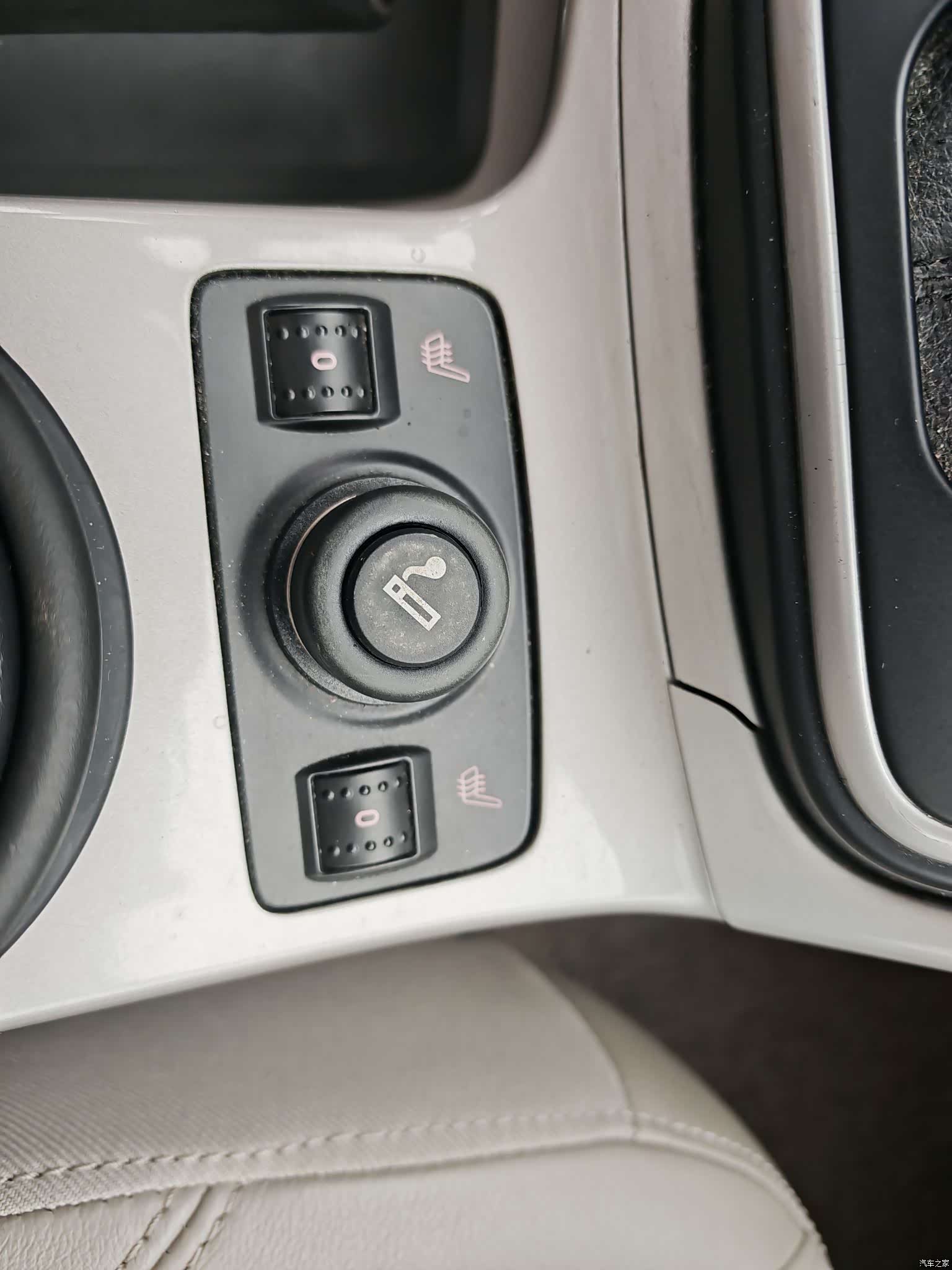Ford Kuga, 2013 11