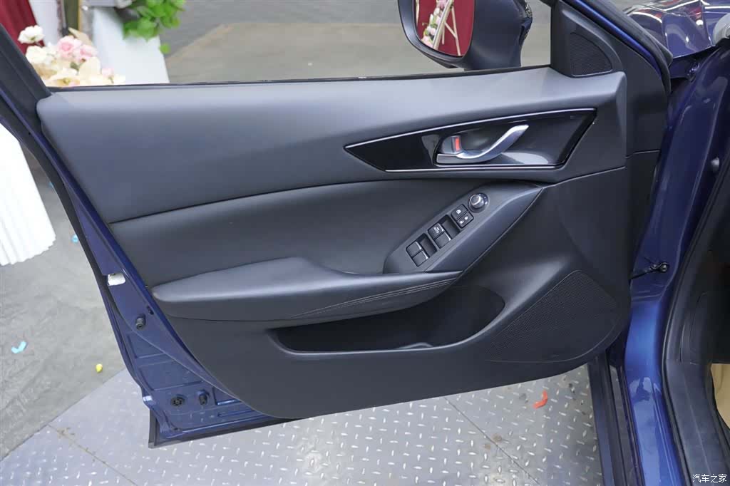 Mazda CX-4, 2020 10