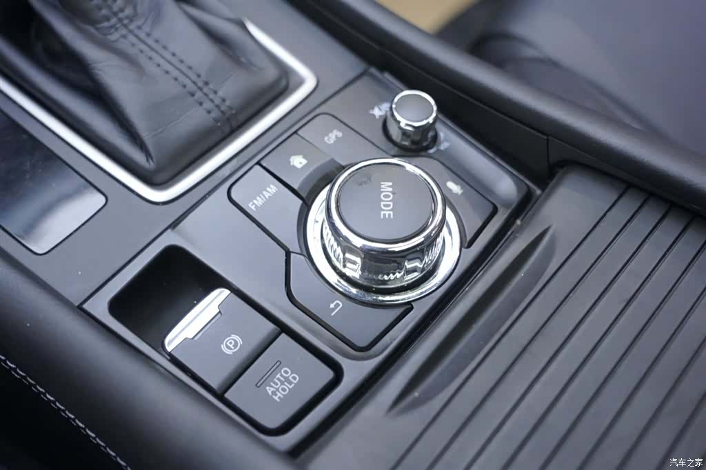 Mazda CX-4, 2020 9
