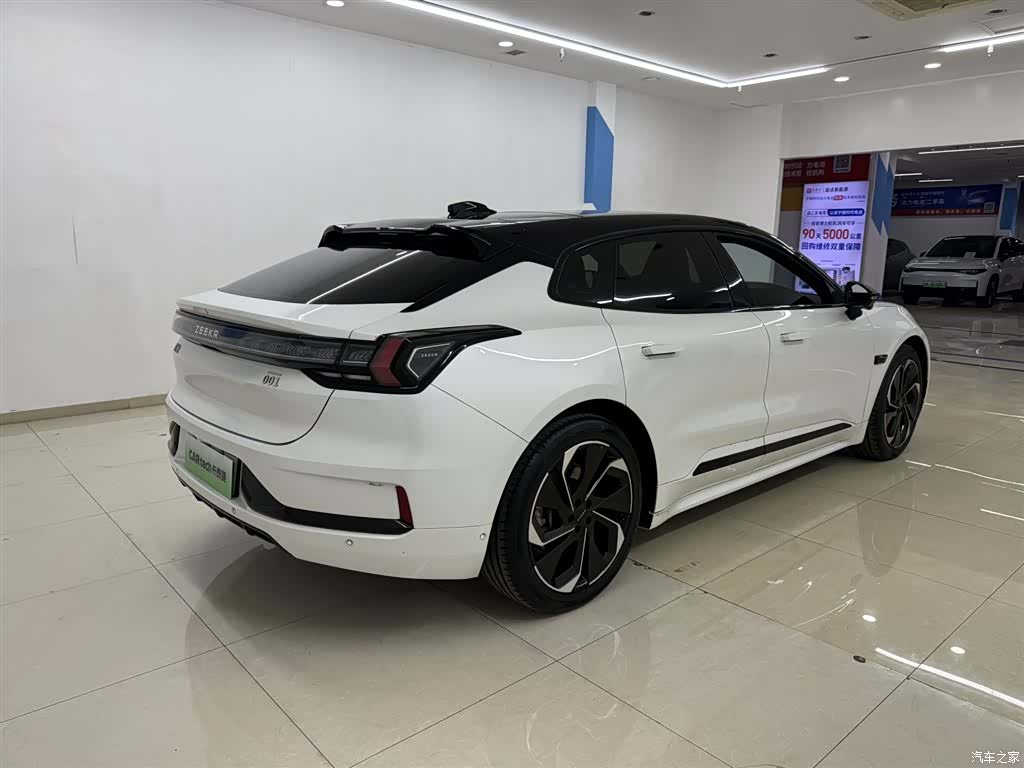Zeekr 001, 2023 4