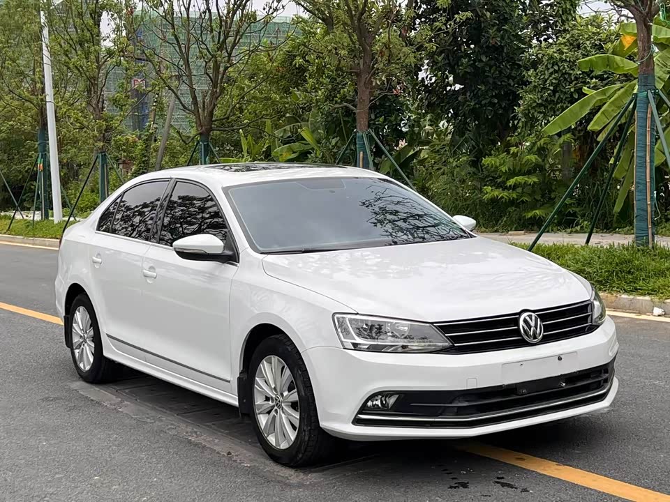 Volkswagen Sagitar Volkswagen Sagitar