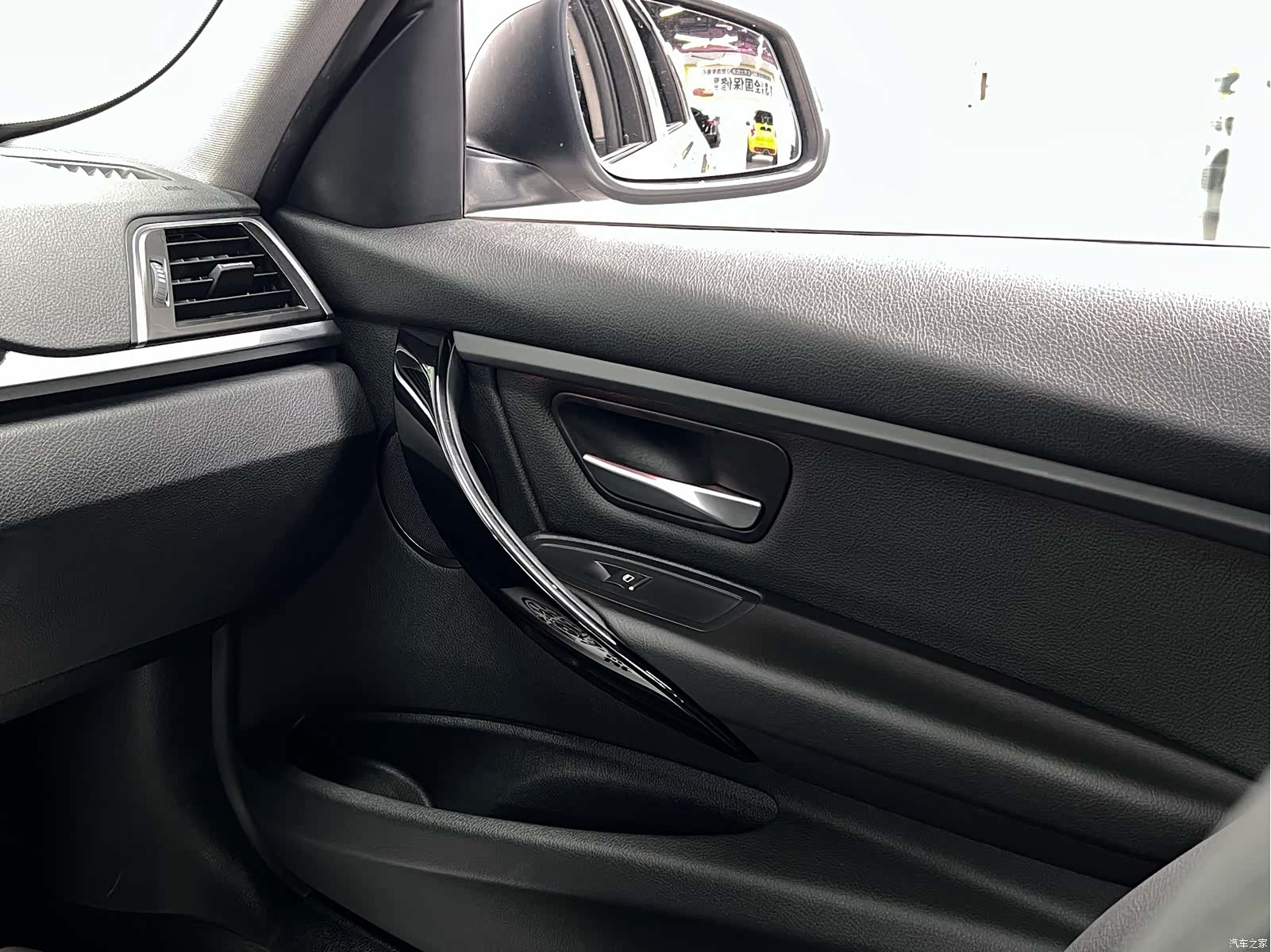 BMW 3 Series, 2016 23