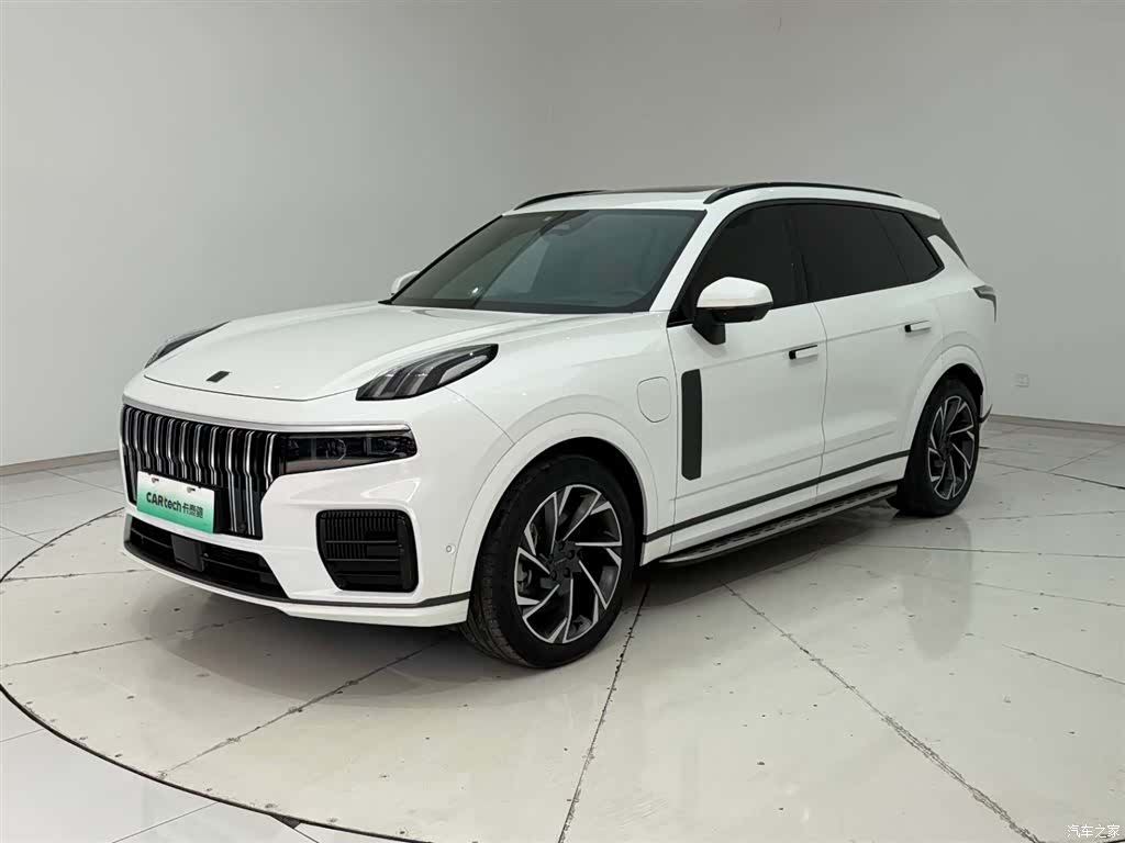 Lynk & Co 02, 2022 все фото