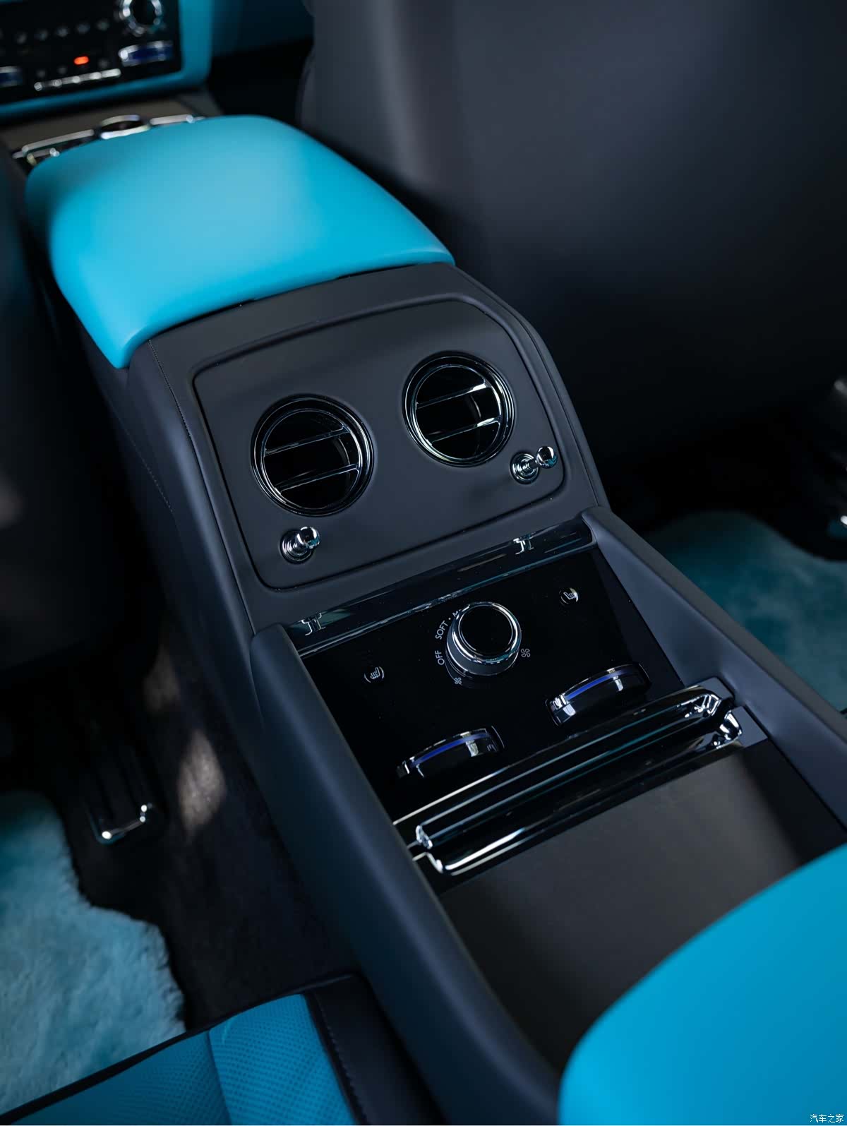 Rolls-Royce Spectre, 2024 25