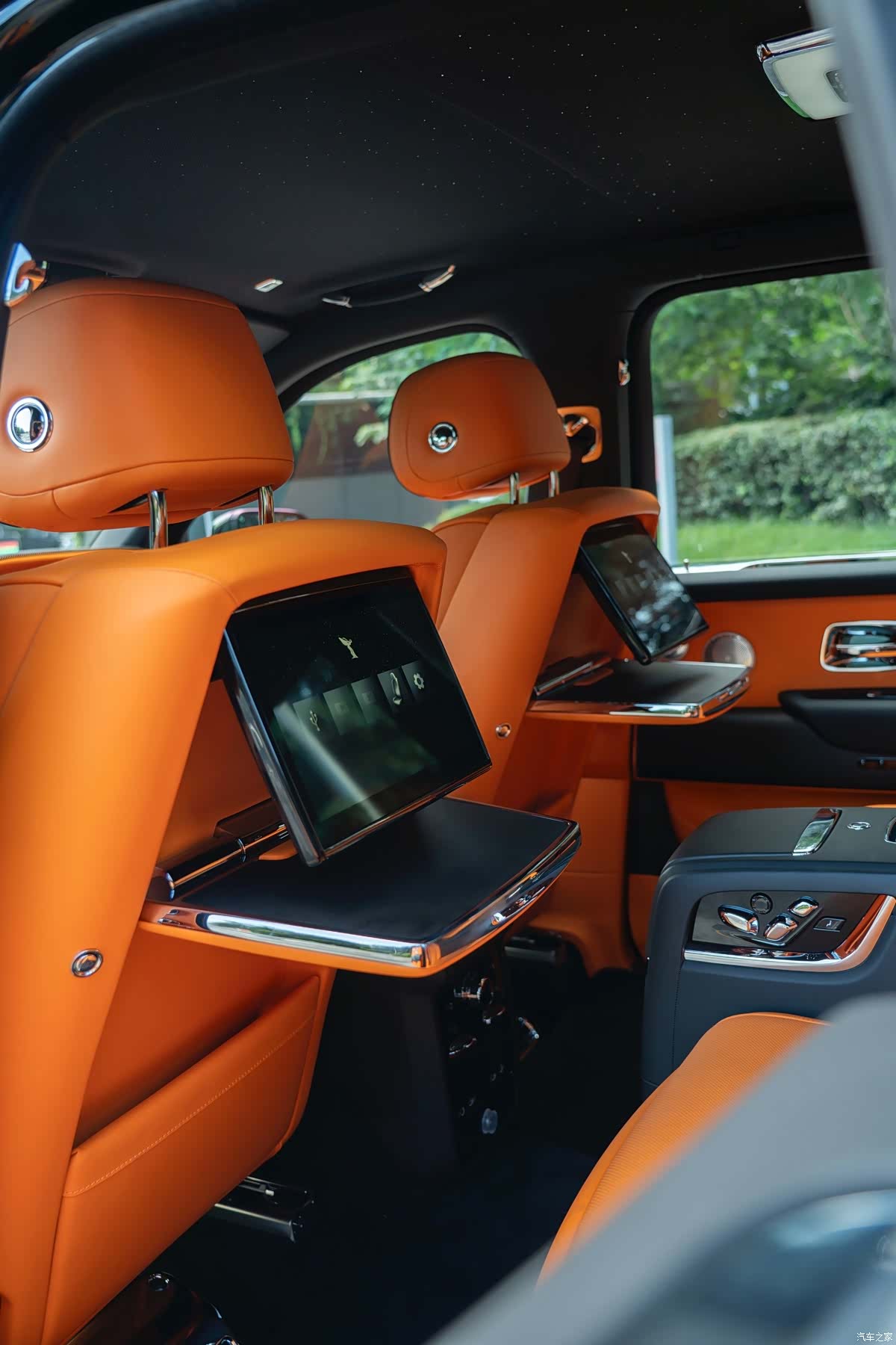 Rolls-Royce Cullinan, 2026 17