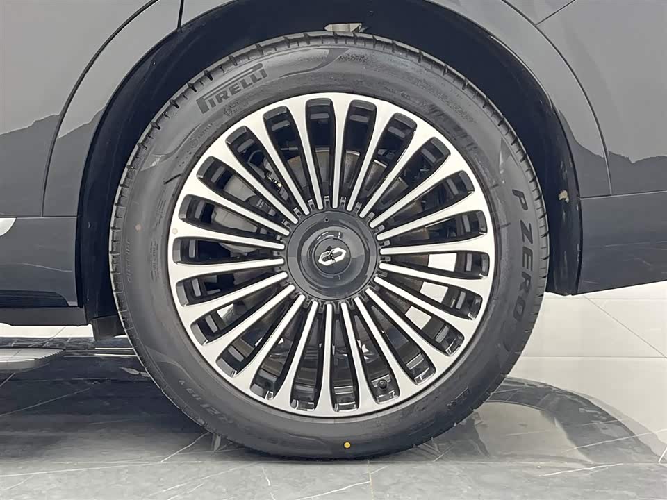 AITO Ask the world M9