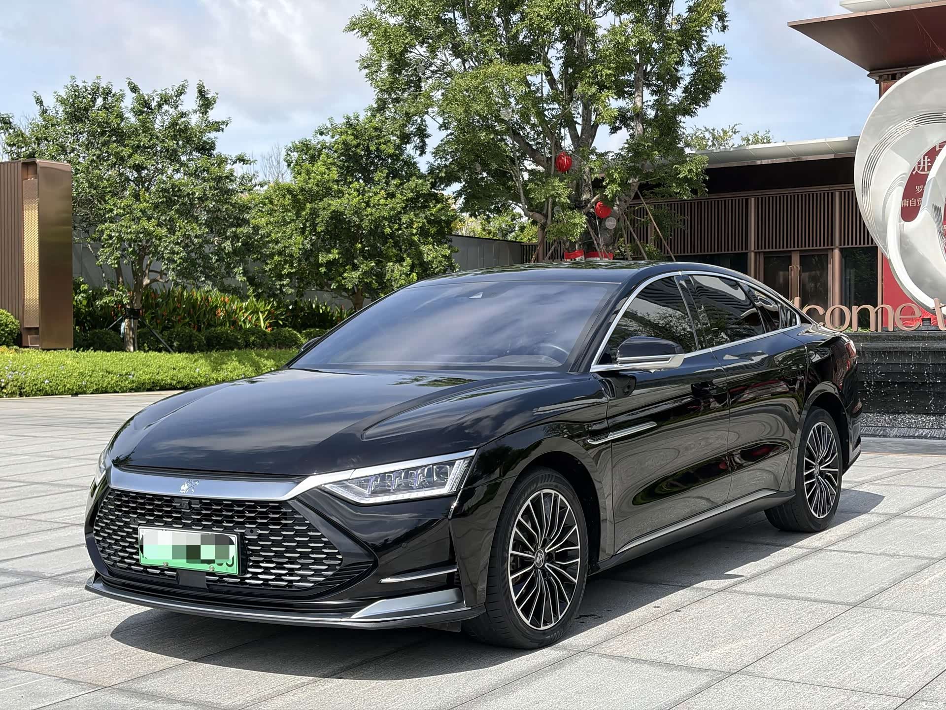 BYD Han, 2022 2