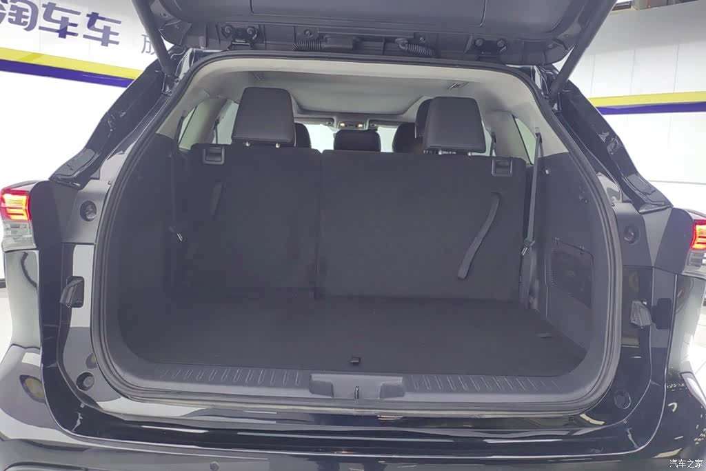 Toyota Highlander, 2022 4