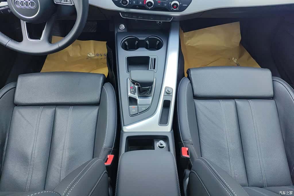 Audi A4L, 2024 16