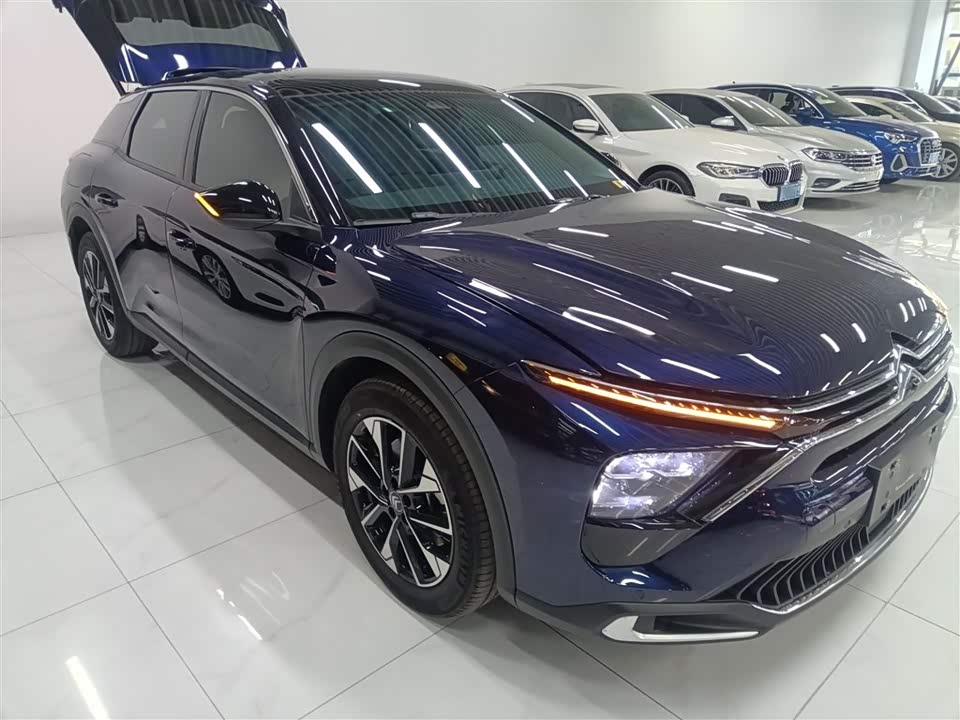 Citroen Versailles C5 X