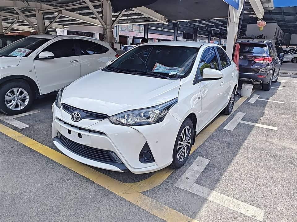 Toyota YARiS L to enjoy Toyota YARiS L to enjoy