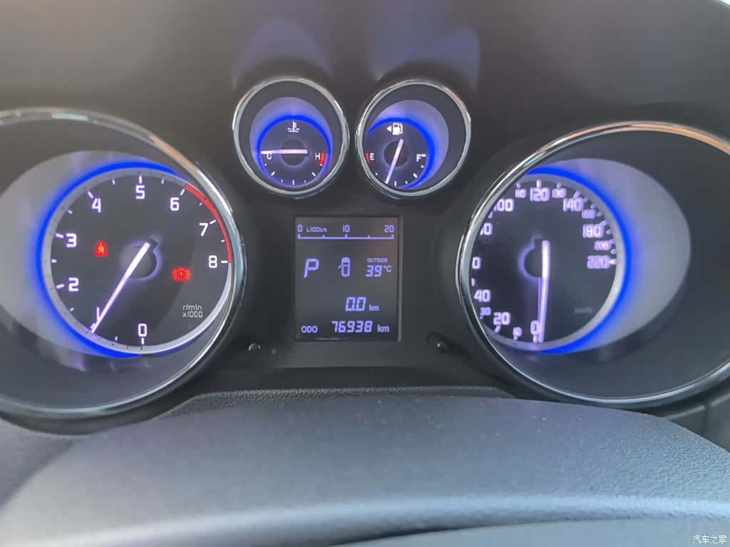 Changan CS35, 2016 12
