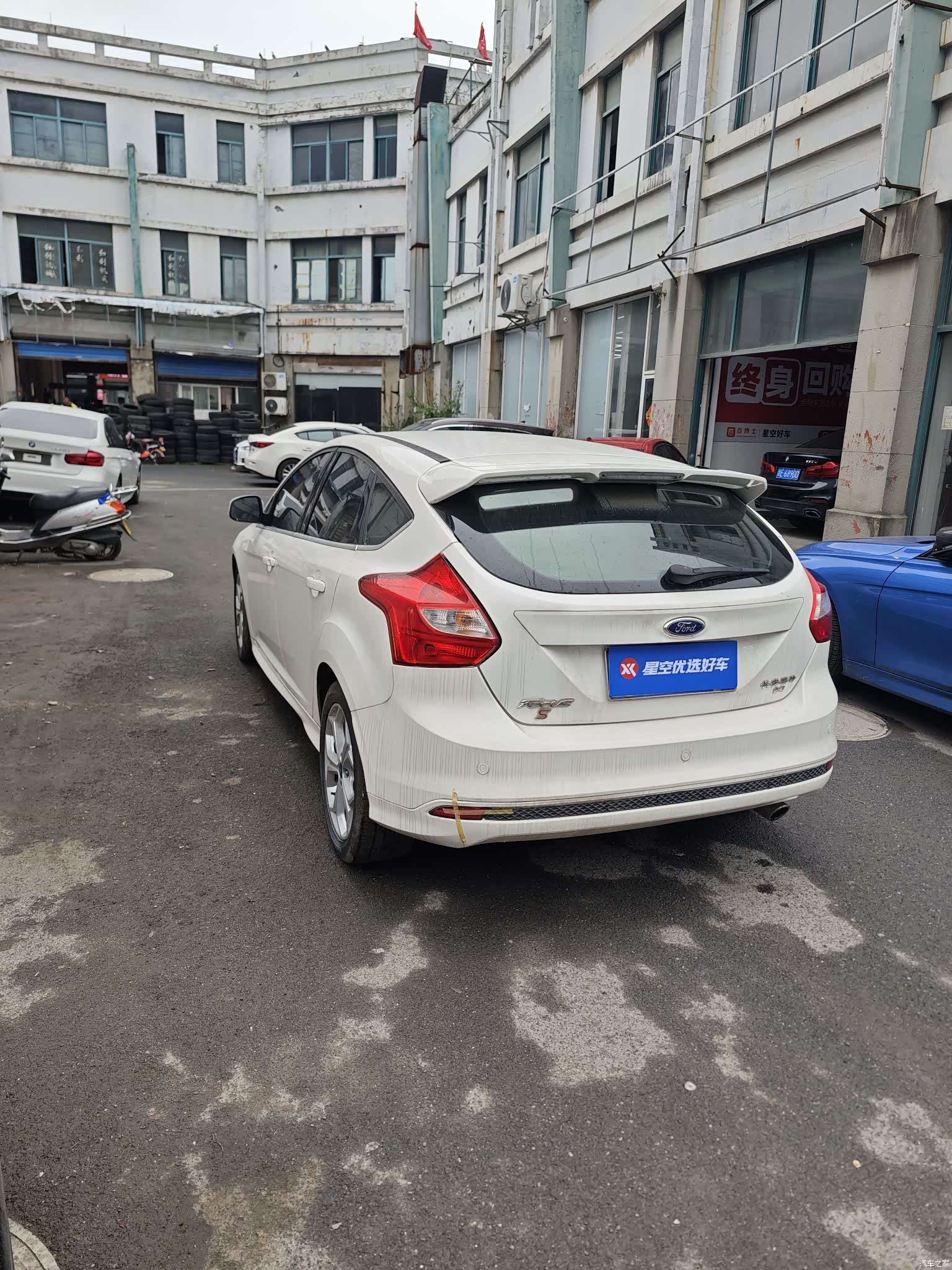 Ford Focus, 2012 16