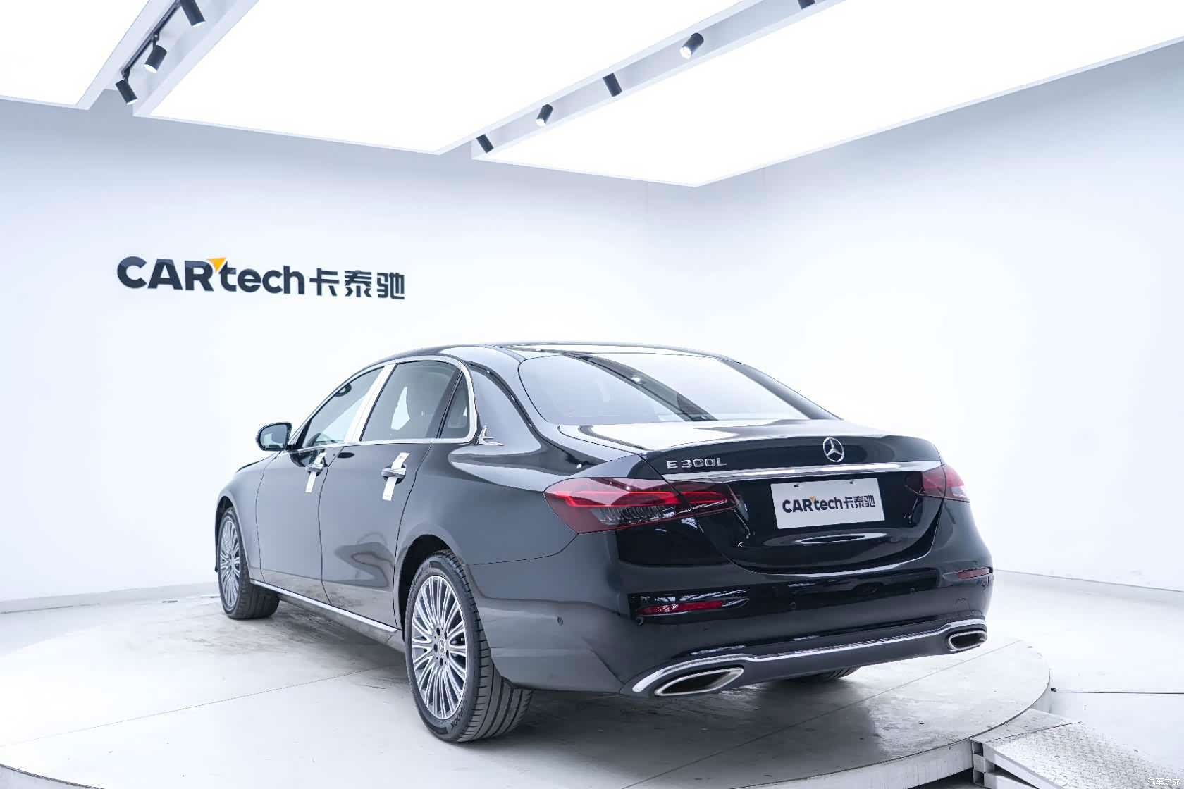 Mercedes-Benz E-Class, 2025 17