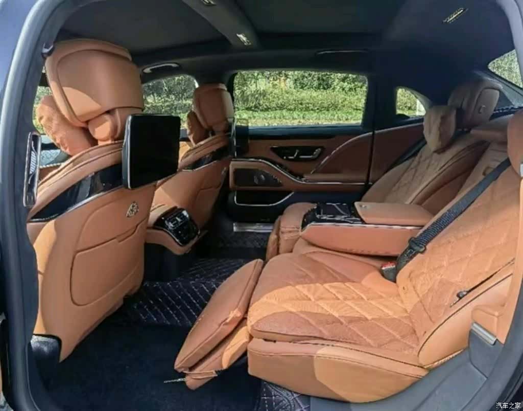 Maybach S-Class, 2021 7
