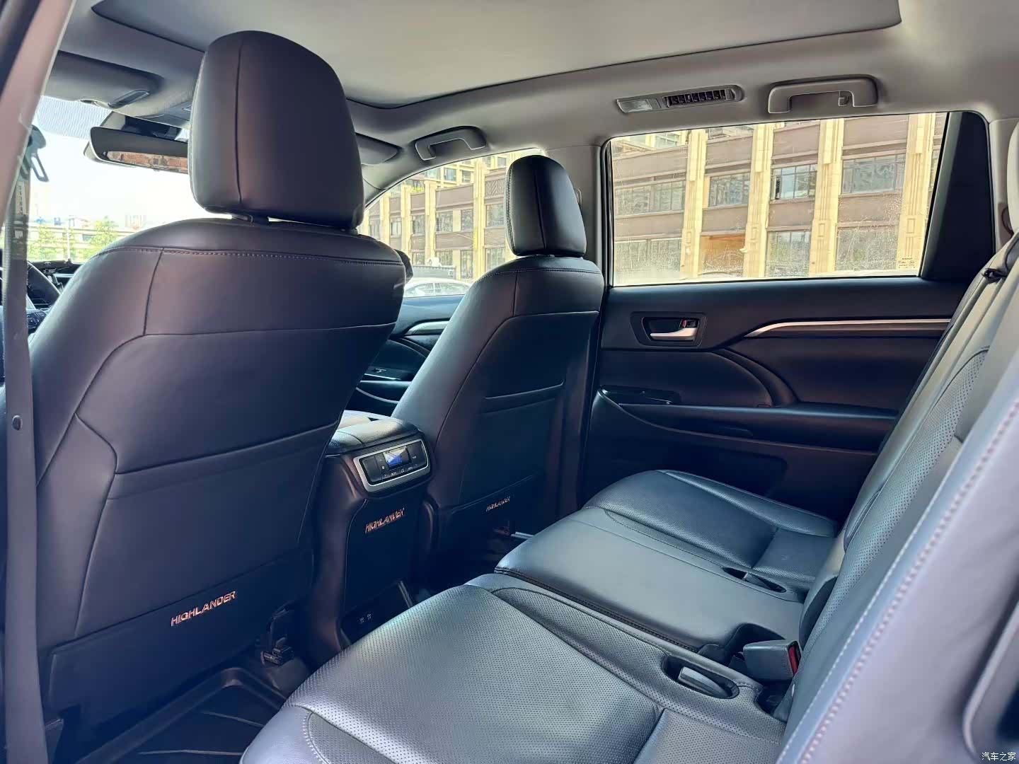 Toyota Highlander, 2020 все фото