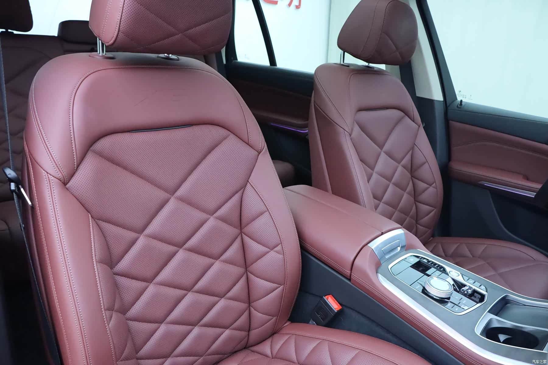 BMW X5, 2024 10