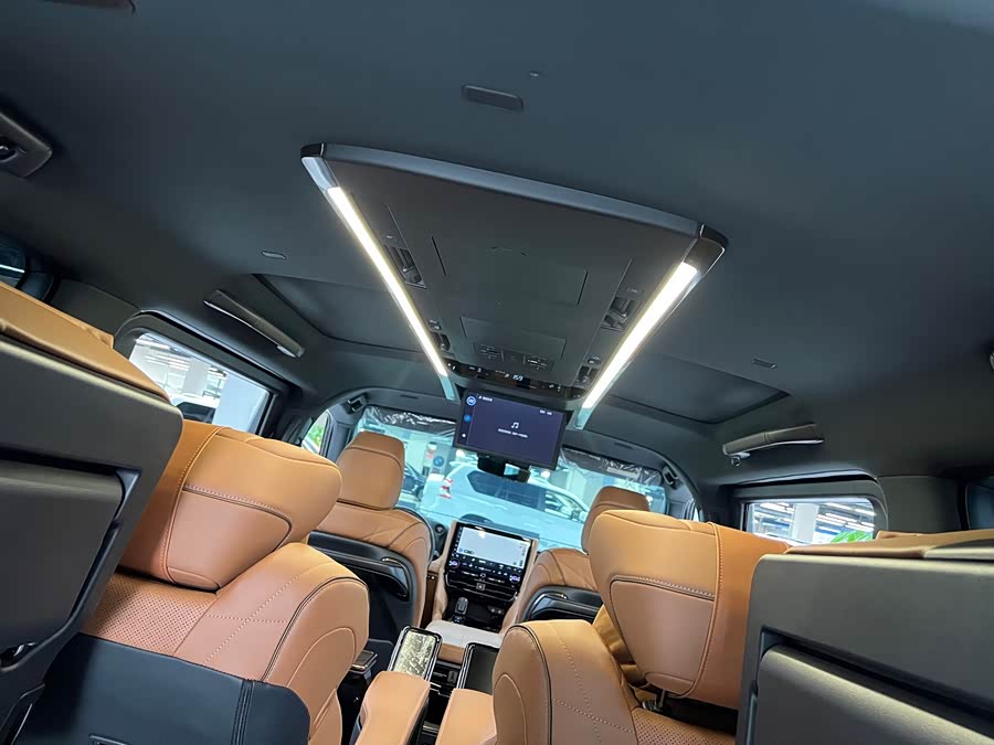 Toyota Vellfire 2026, фото 9