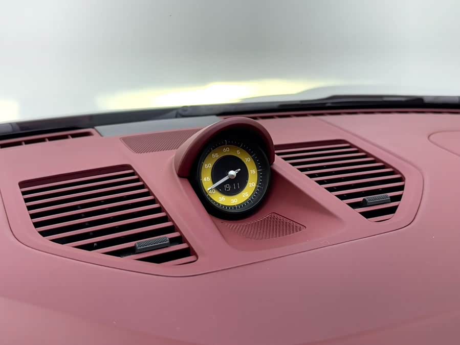 Porsche 911 2023, фото 26