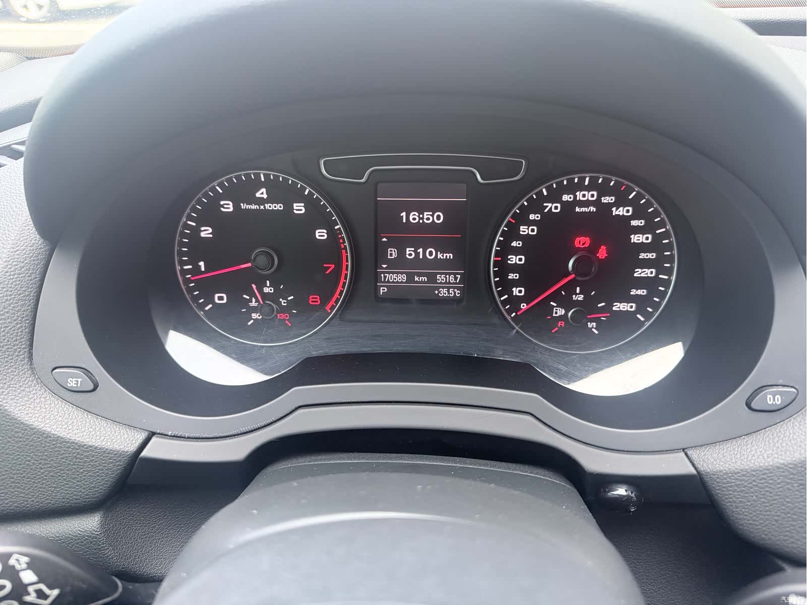 Audi Q3, 2013 6
