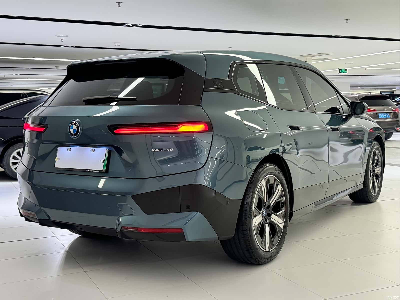 BMW iX, 2025 все фото