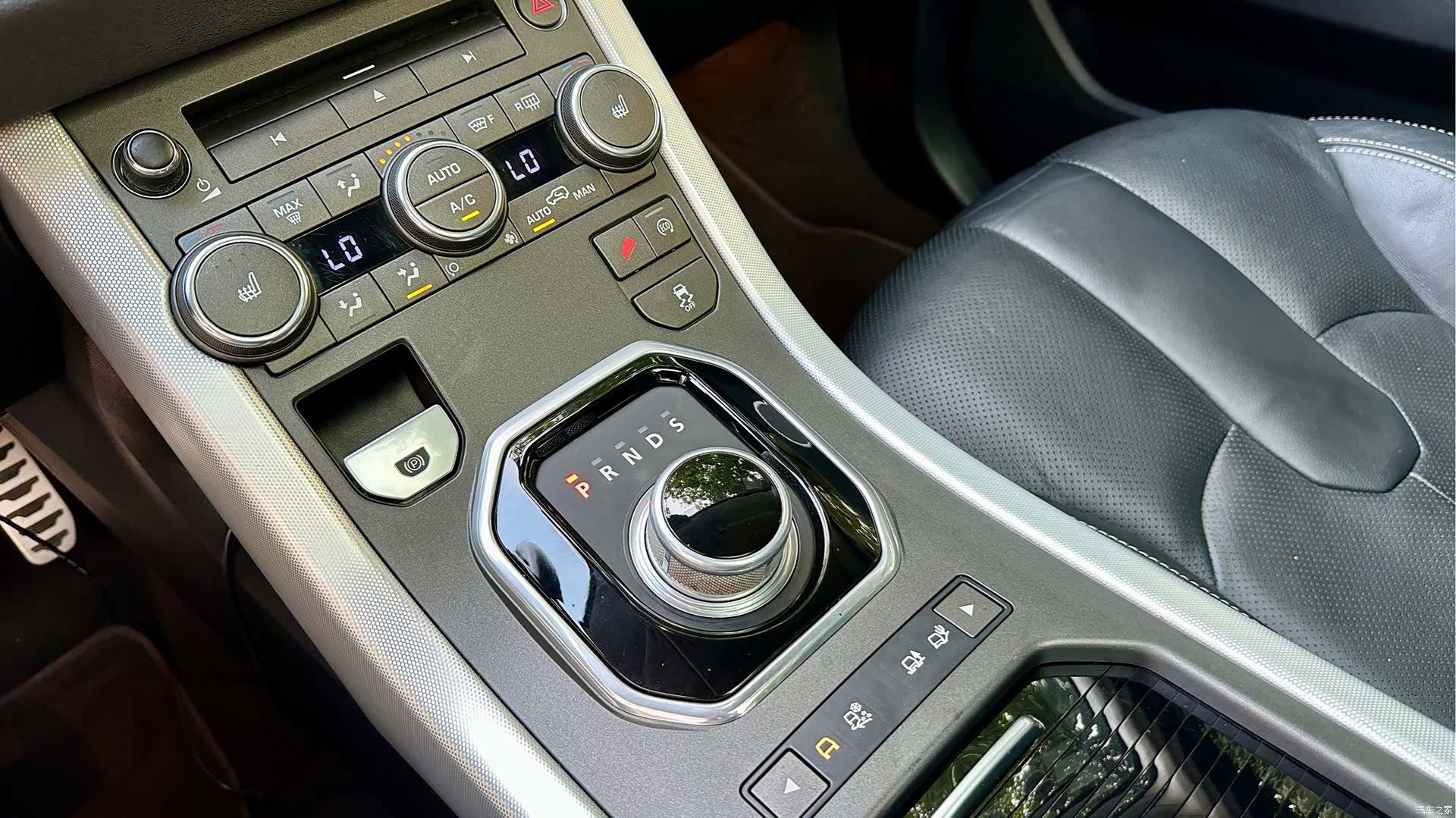 Land Rover Range Rover, 2014 27