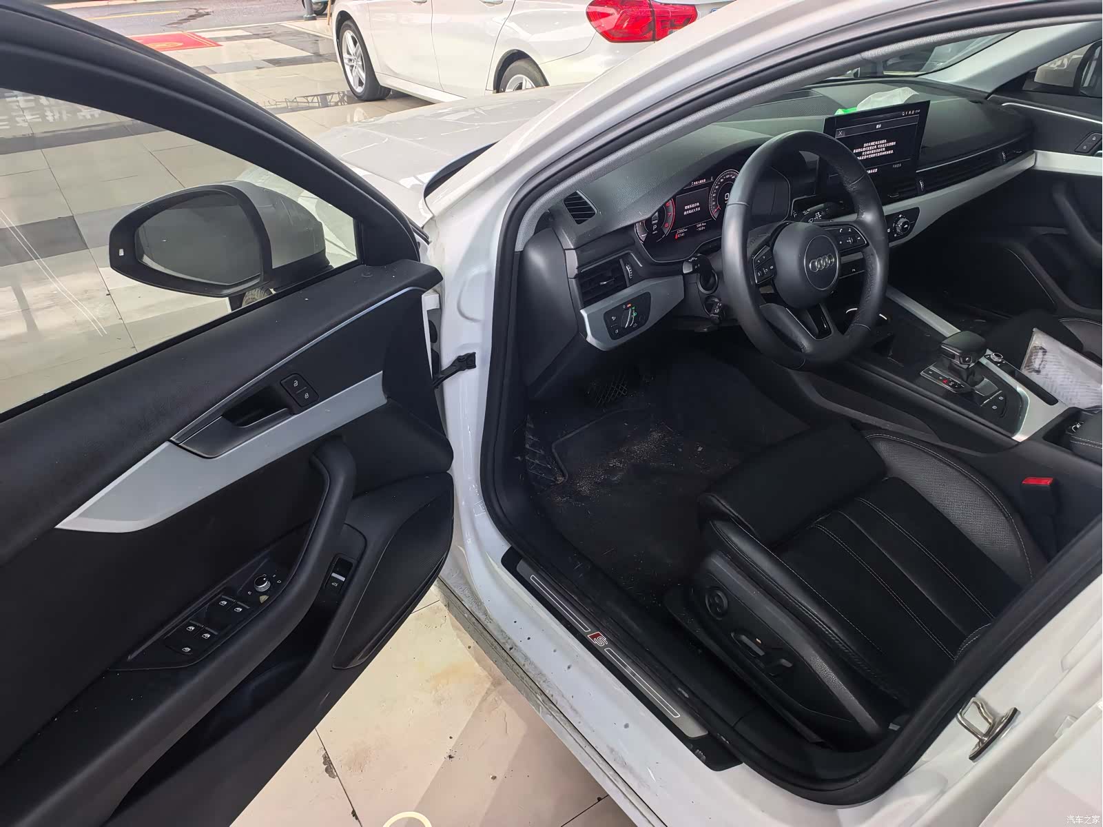 Audi A4L, 2023 3