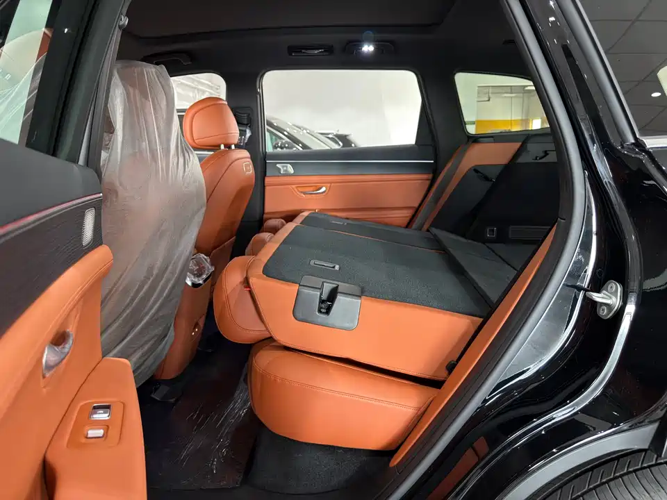 AITO Ask the world M7