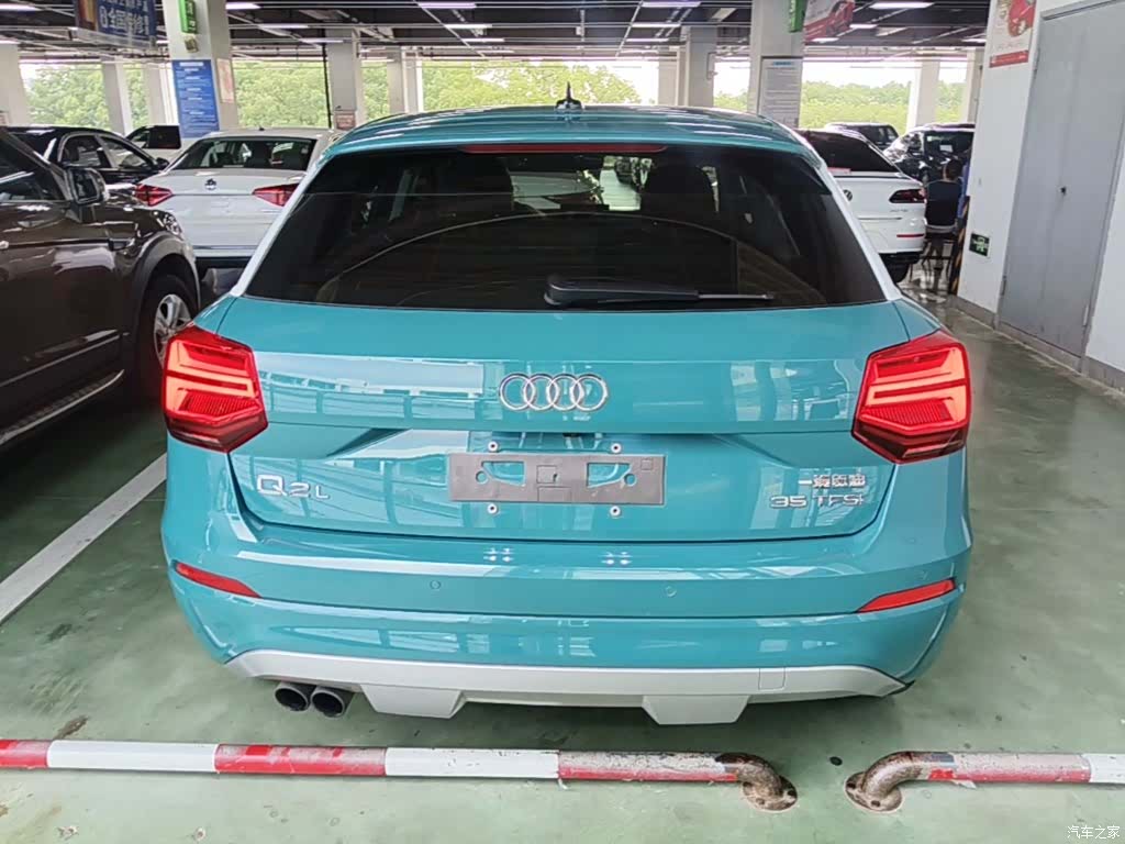 Audi Q2L, 2018 6