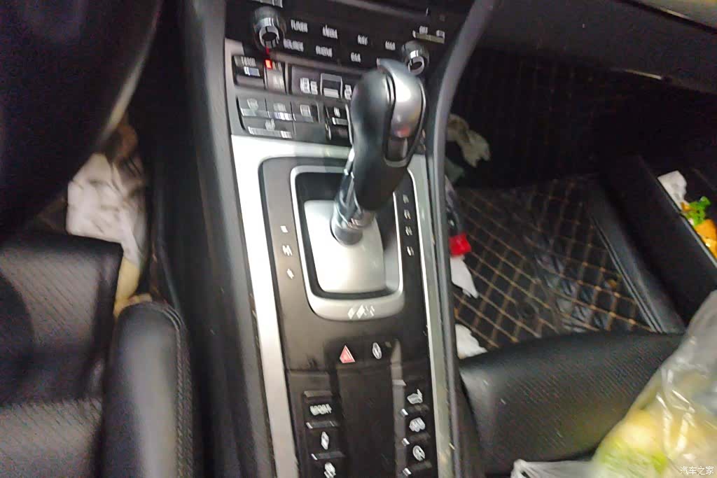 Porsche Cayman, 2018 16